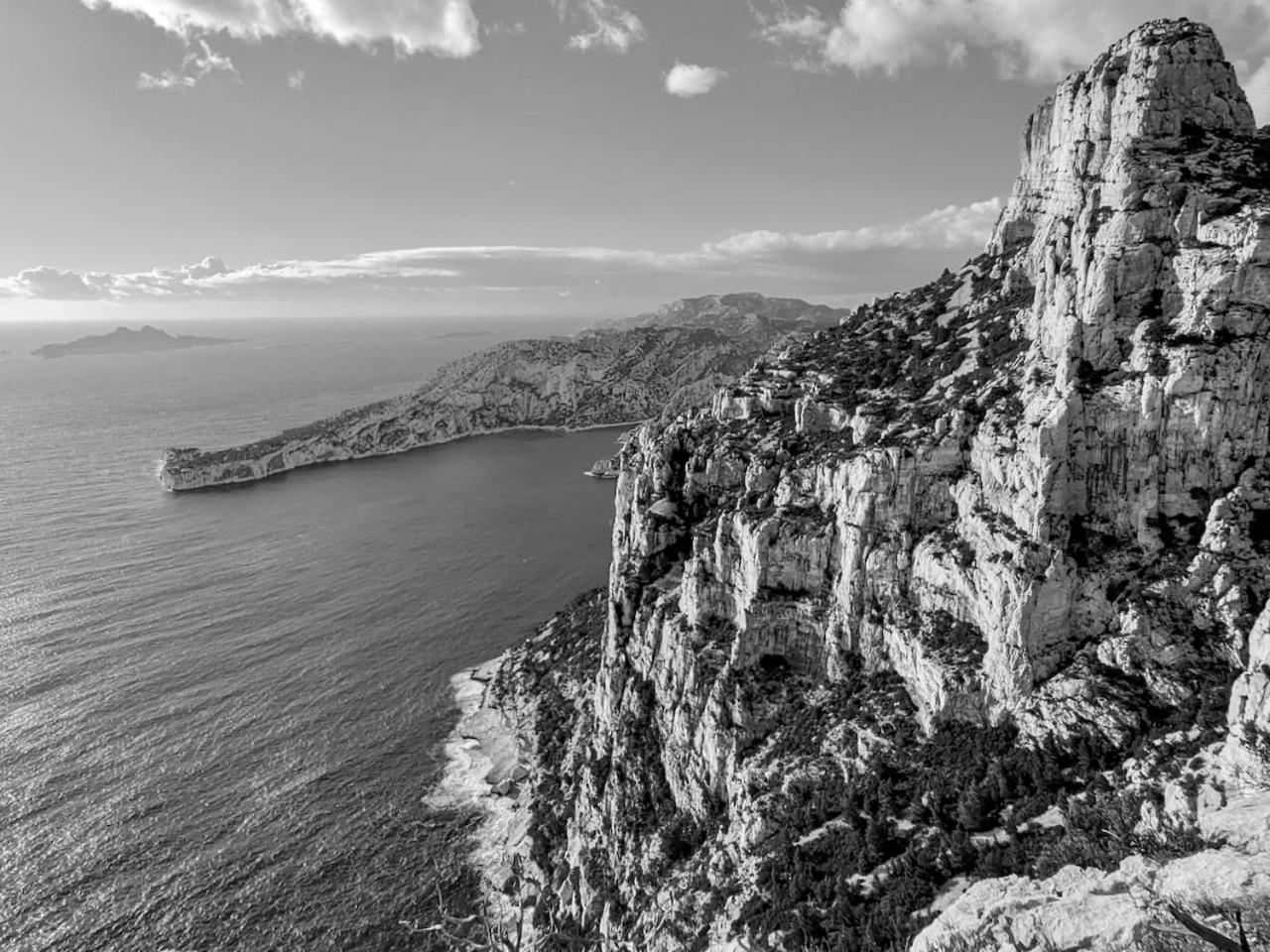 Calanques Pres Du Vieux Port * Marseilles